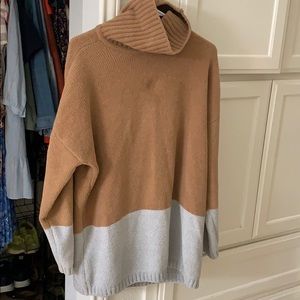 BCBG sweater